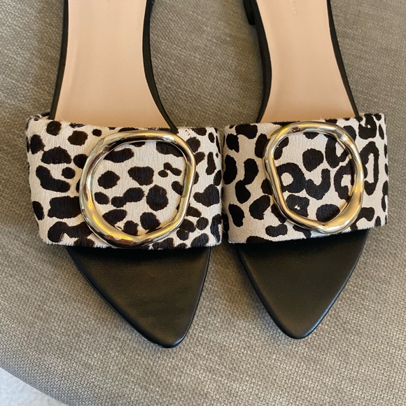 Something Navy Cassie Genuine Calf Hair Slide Sandal EUC - Picture 3 of 14